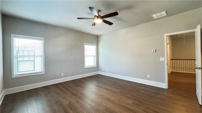 Building Photo - 13040 Deerfield Pkwy
