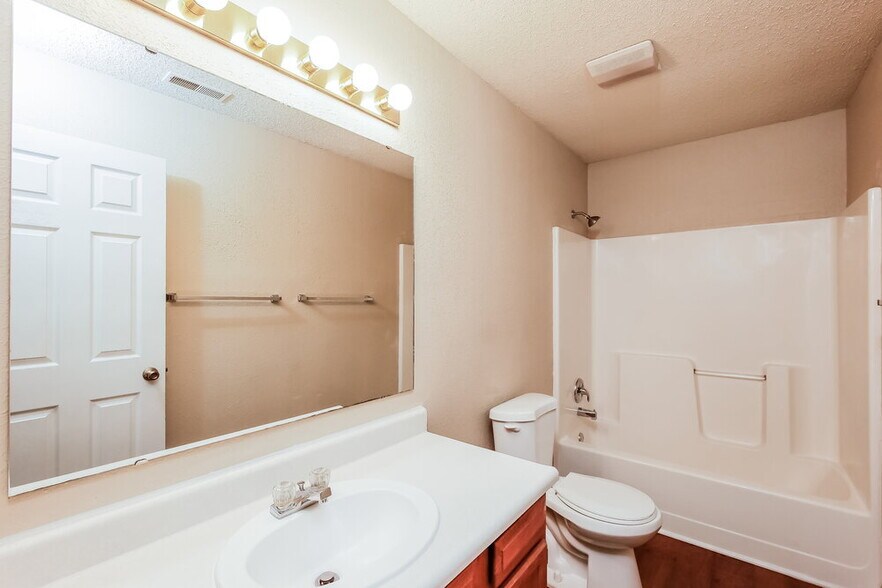 Building Photo - 8130 Amble Way