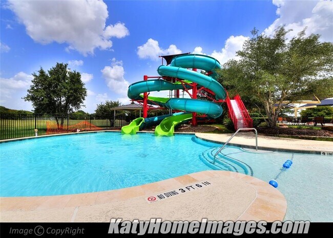 Building Photo - 2226 Falcon Brook Dr