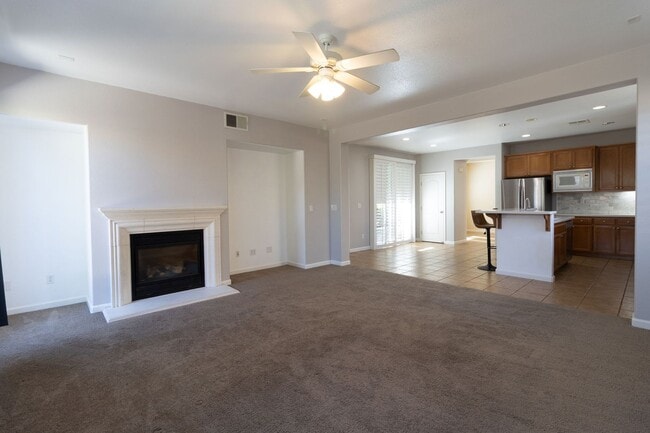 Building Photo - GREAT PRICE!!!- Mountain House-A Commuter'...