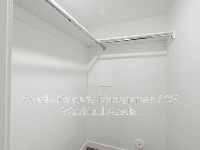 Building Photo - 14911 S Tumble Rock Way