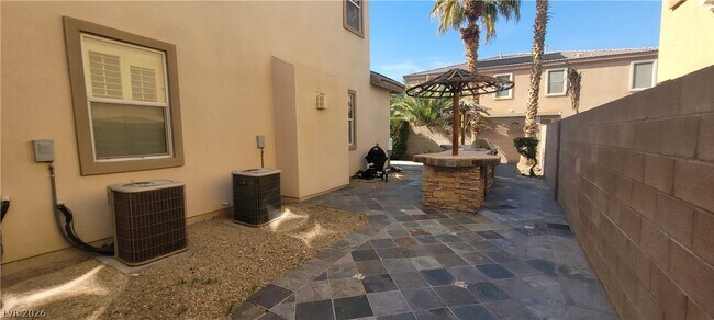 Building Photo - 7728 Villa De La Paz Ave