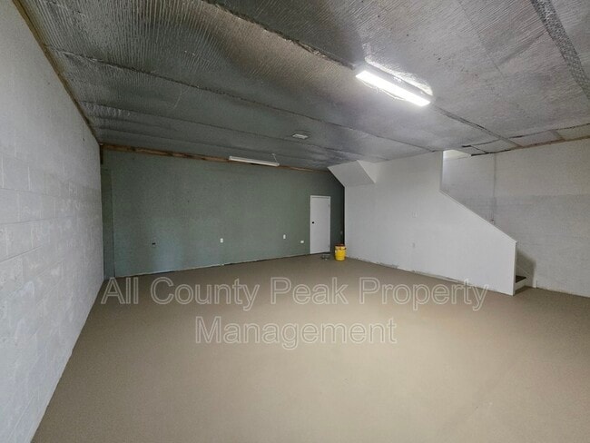 Building Photo - 6013 Bates Pike SE