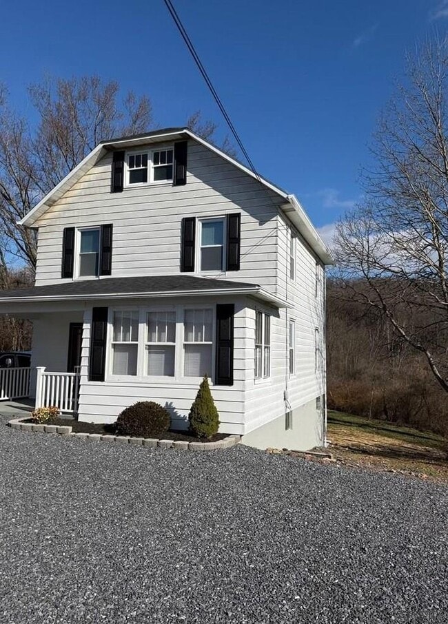 Building Photo - 1727 Scalp Ave
