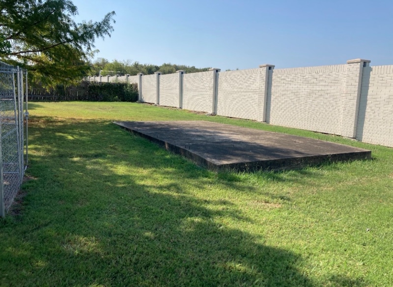 Building Photo - 1506 Oak Hollow Dr