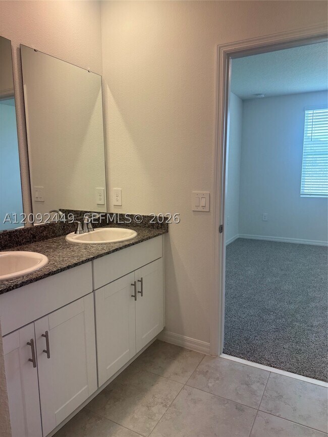 Building Photo - 3889 Giorgio Dr