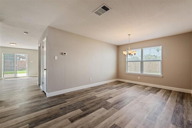Building Photo - 1809 Vanderhill Cove