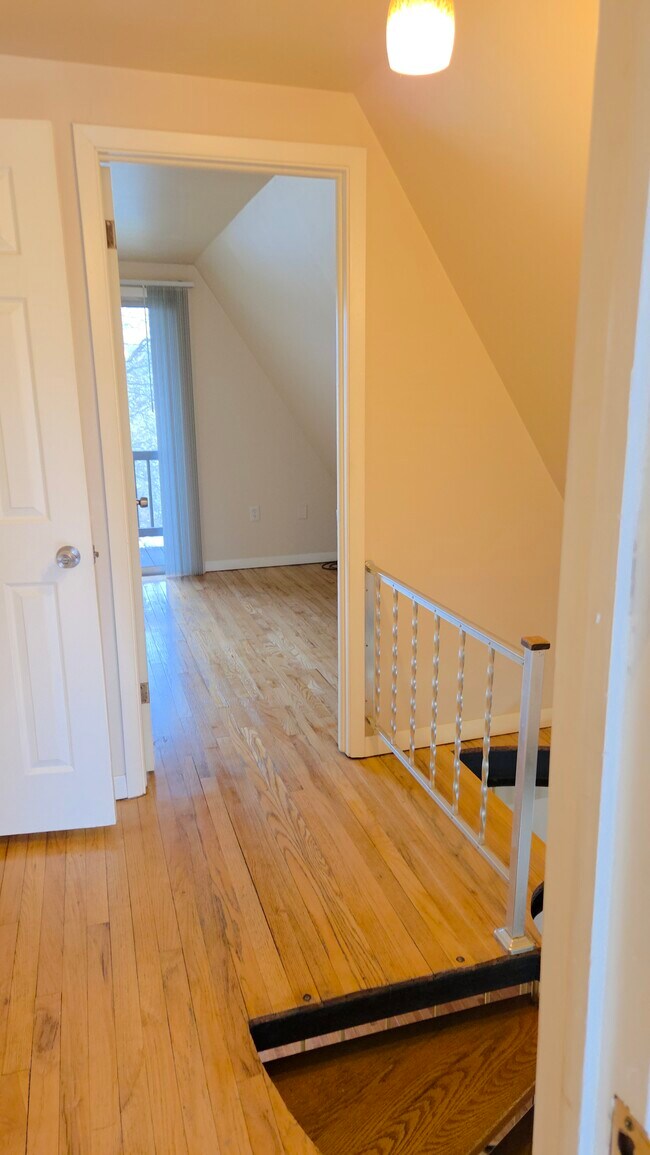 Building Photo - 510 Mercer Rd