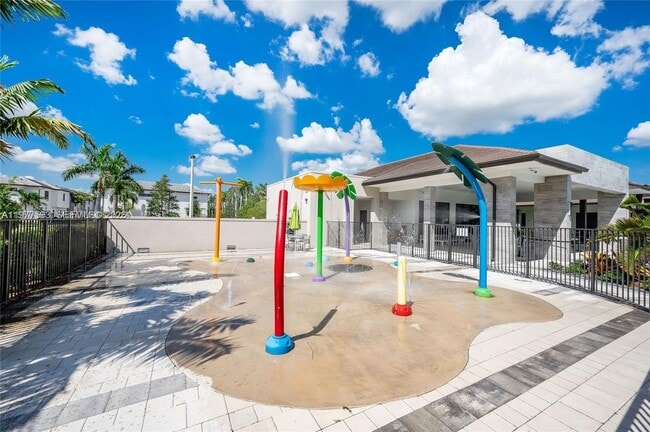 Building Photo - 4558 NW 83rd Ave