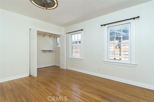 Building Photo - 5124 N Maywood Ave