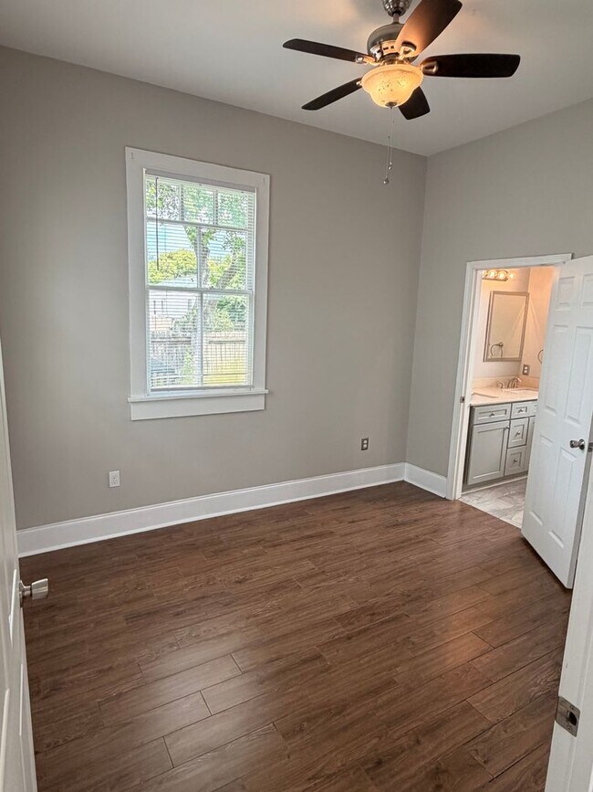 Building Photo - Single Family Home near City Park/Gentilly