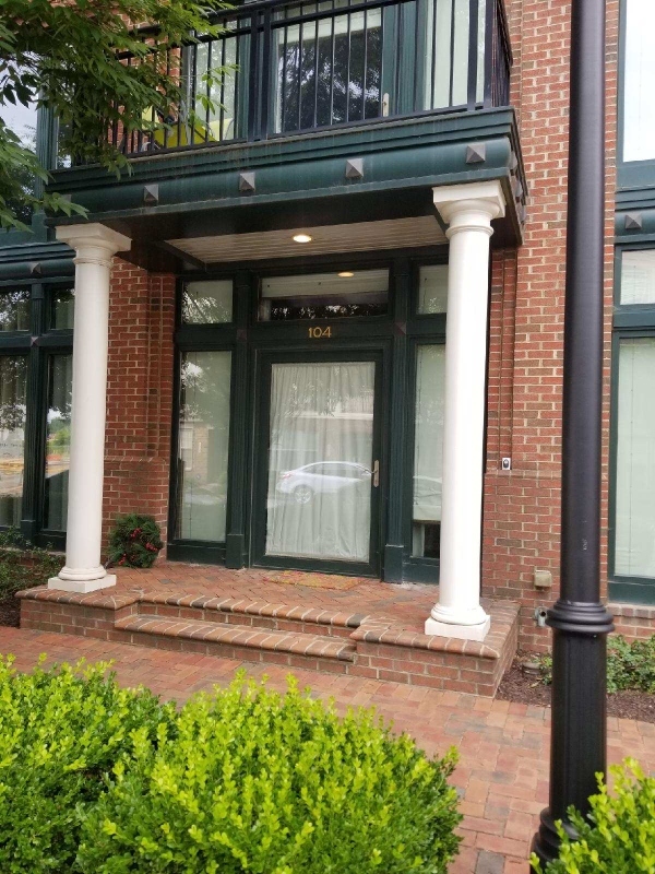 Building Photo - 4940 Old Main St
