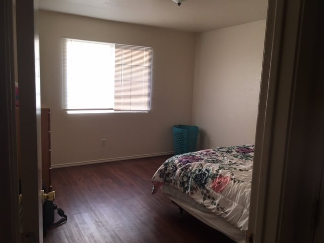 front upstairs bedroom - 4302 Jeff Scott Dr