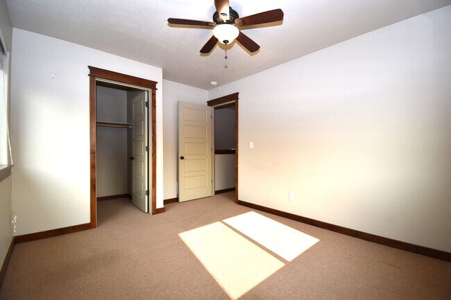 Building Photo - 103 Covey Ct