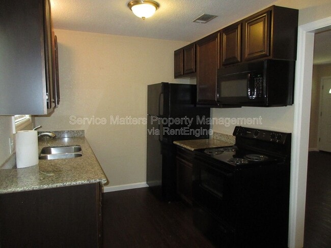 Building Photo - 4287 Diamond St