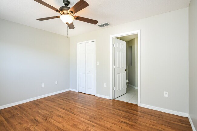 Building Photo - 3356 Kelsey Ln