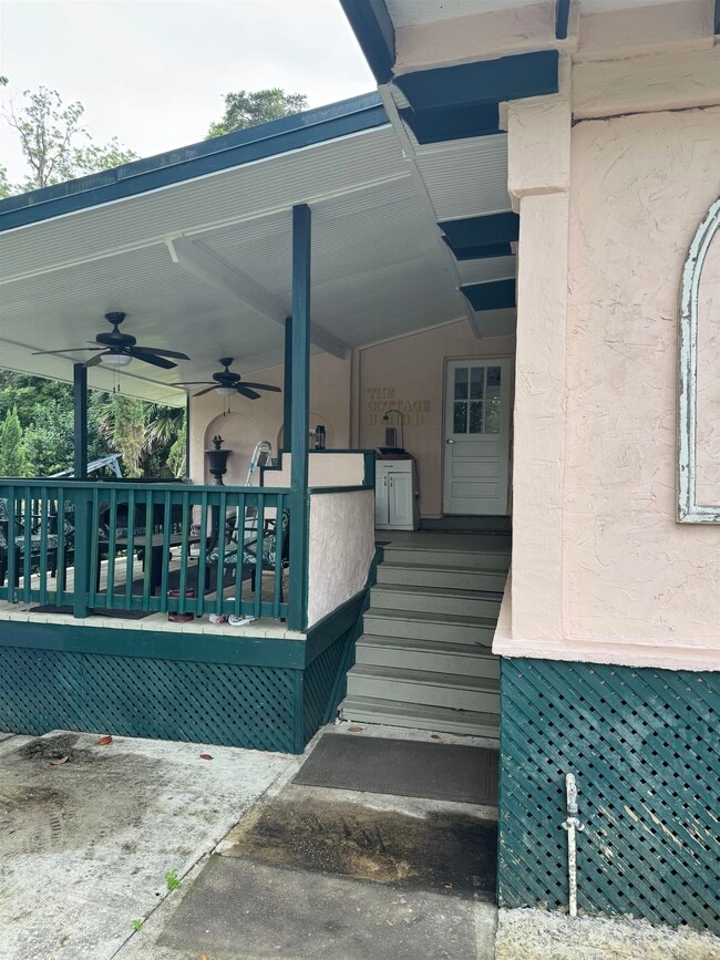 Building Photo - 295 W Palmer Mill Rd