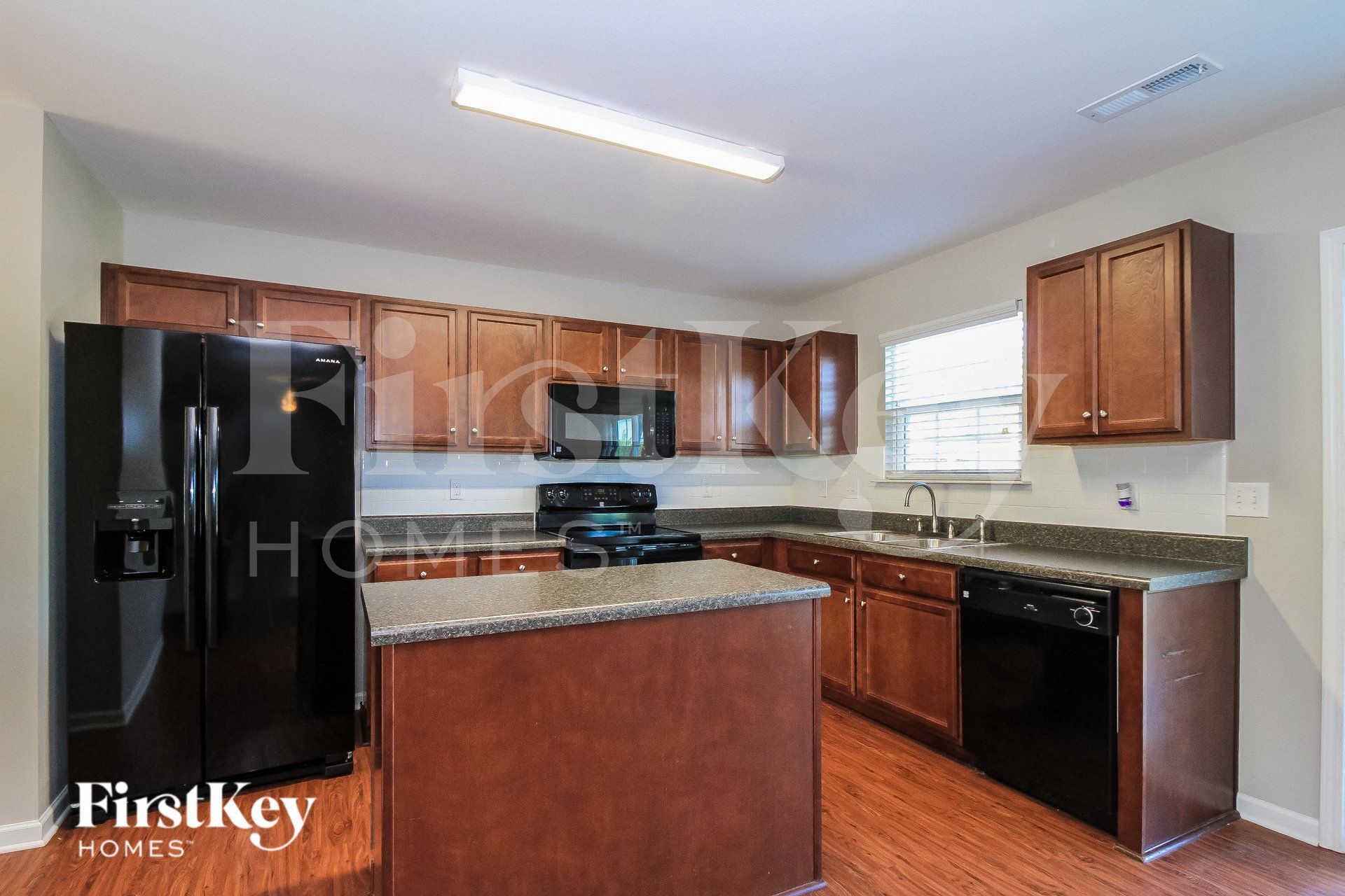 Building Photo - 270 Mount Olivet Dr