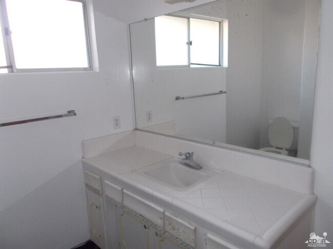 Building Photo - 12635 El Nido Pl