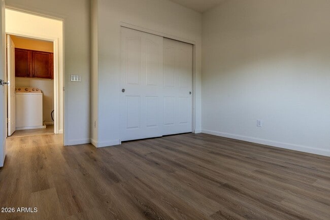 Building Photo - 2051 E Carla Vista Dr