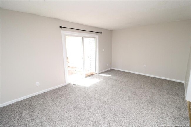 Building Photo - 5215 Deer Haven Dr