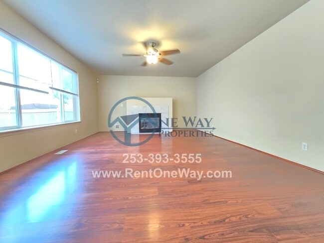 Building Photo - 18224 80th Ave Ct E