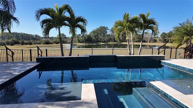 Building Photo - 8764 Lookout Pointe Dr