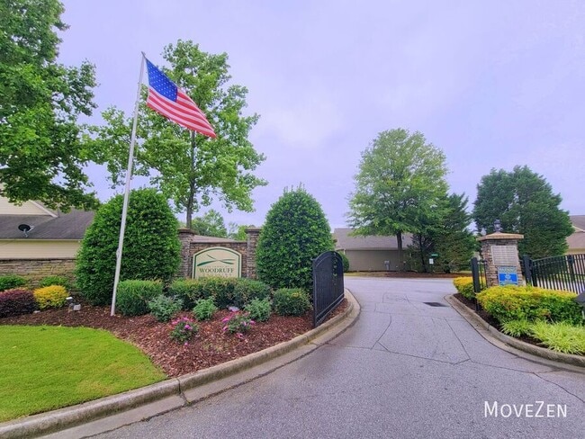 Building Photo - 307 Easterlin Way