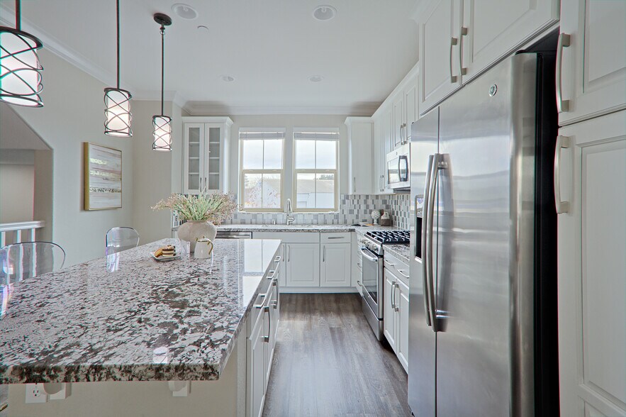 Building Photo - 2945 Patcham Cmn