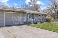 Building Photo - 1402 S Jefferson St