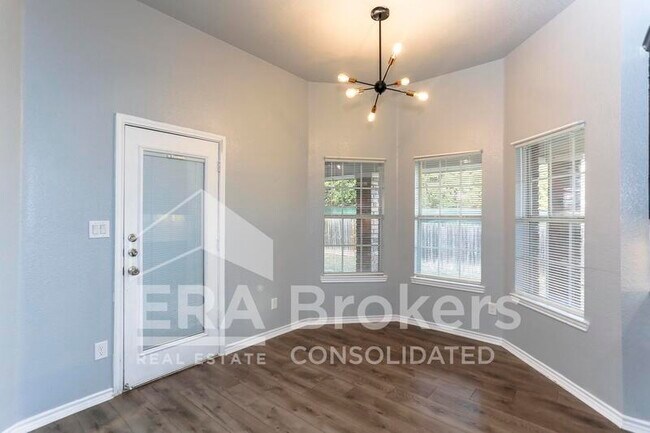 Building Photo - 5608 Hunters Ridge Trail