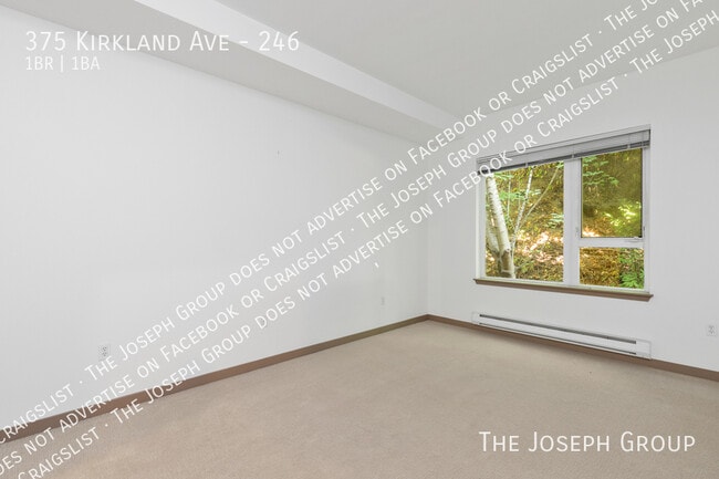 Building Photo - 375 Kirkland Ave