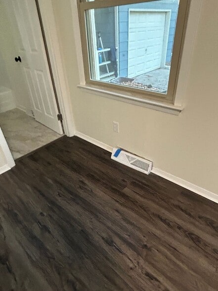 Building Photo - 3700 Cairnbrook Ct