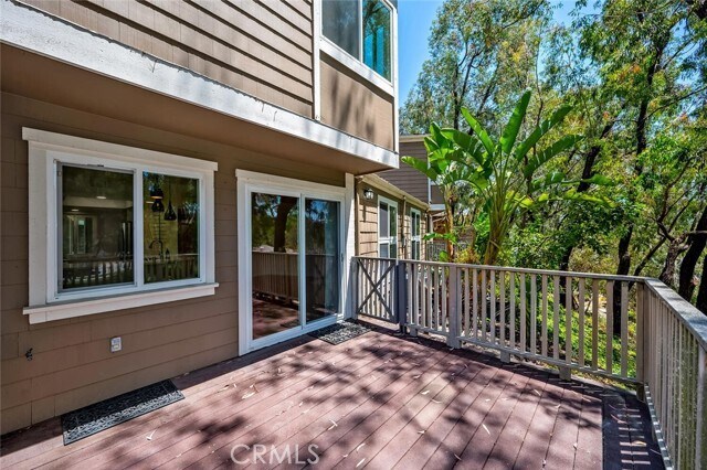 Building Photo - 626 San Nicholas Ct
