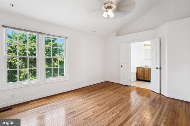 Building Photo - 15738 Cherry Blossom Ln