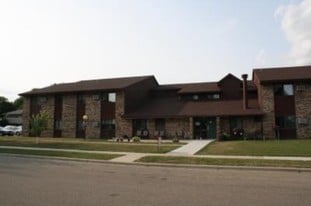 Building Photo - Downtown Estates