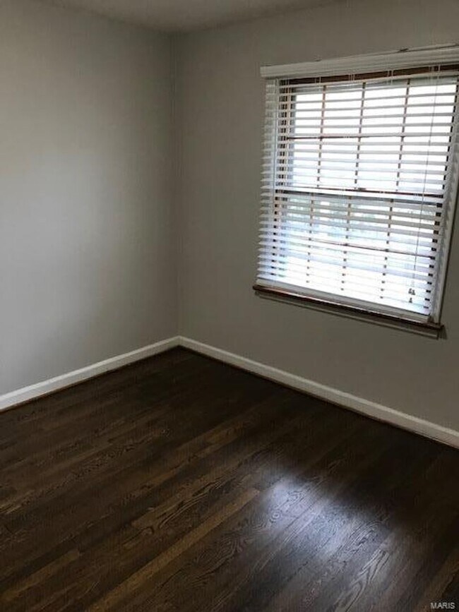Building Photo - 1509 Comet Dr
