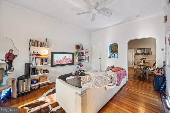 Building Photo - 1820 N Mascher St