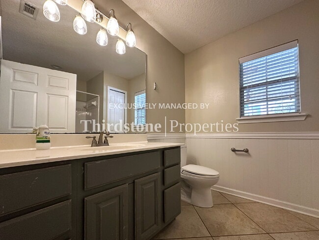 Building Photo - 12770 Camellia Bay Dr W