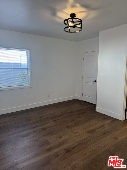 Building Photo - 2715 W 43rd St