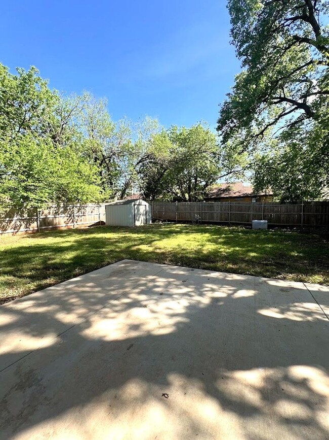 Building Photo - 3012 SE 55th St