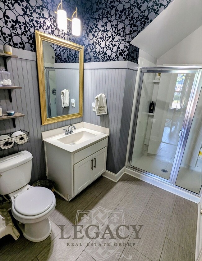 Building Photo - 6150 Christmas Dr