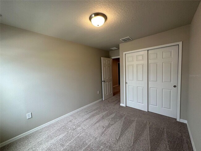 Building Photo - Amazing energy-efficient townhome for rent!