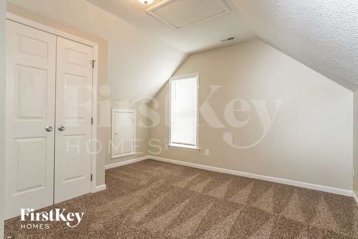 Building Photo - 1524 Crag Burn Ln