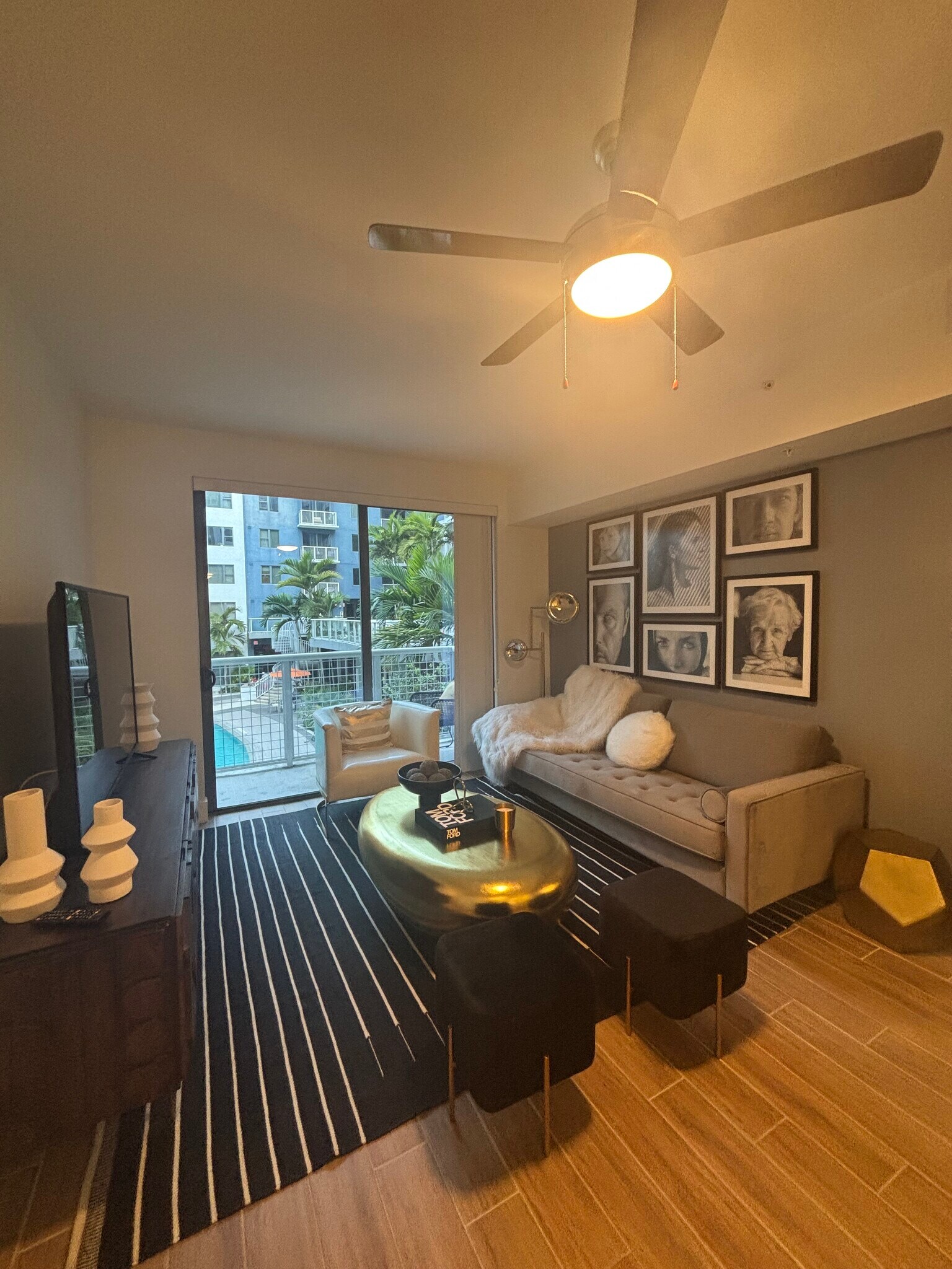 Building Photo - 2051 NE 167th St