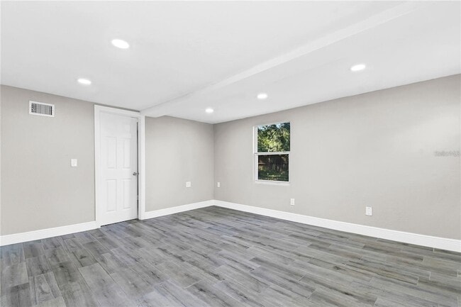 Building Photo - 7614 Alvina St