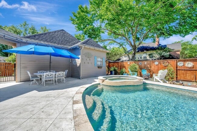 Building Photo - 14826 Sparkling Bay Ln