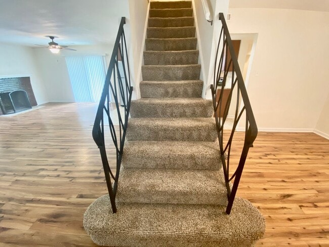 Building Photo - Ready 07-10-26! Great 3-bedroom home in Aragona Village! Stainless Steel Appliances, Granite Coun...