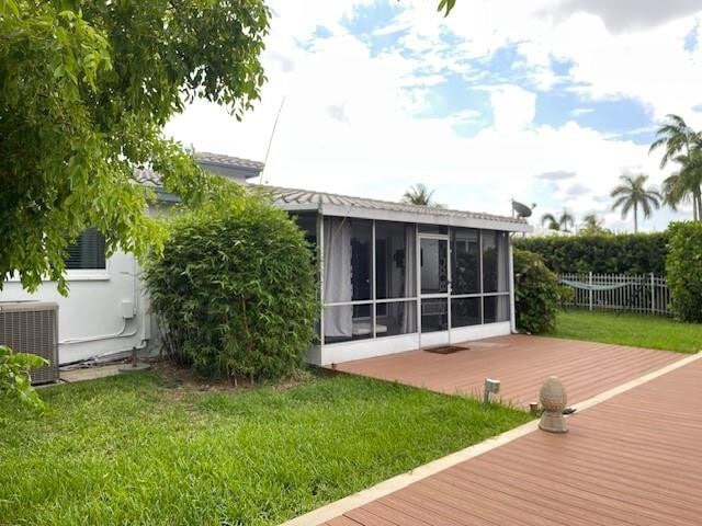 Building Photo - 2217 NE 20th Ave