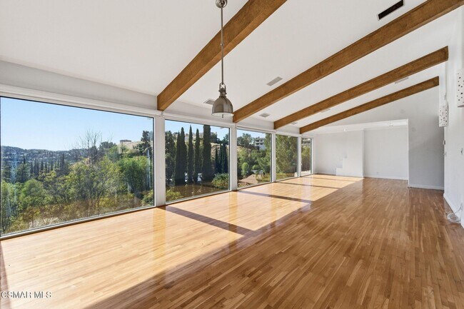 Building Photo - 4613 Reforma Rd